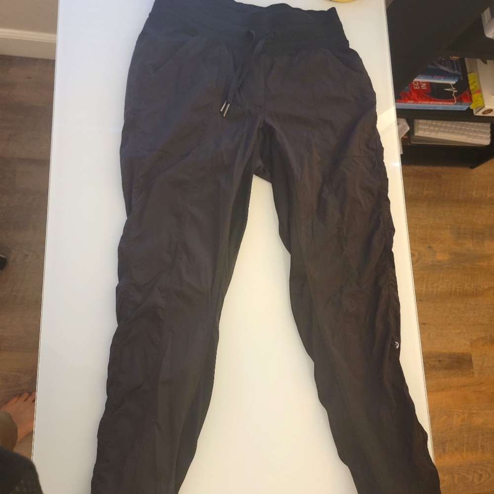 Lululemon Joggers Women Black